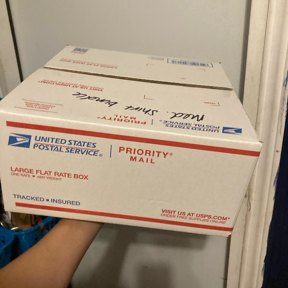 Mystery box 10 shirts random
